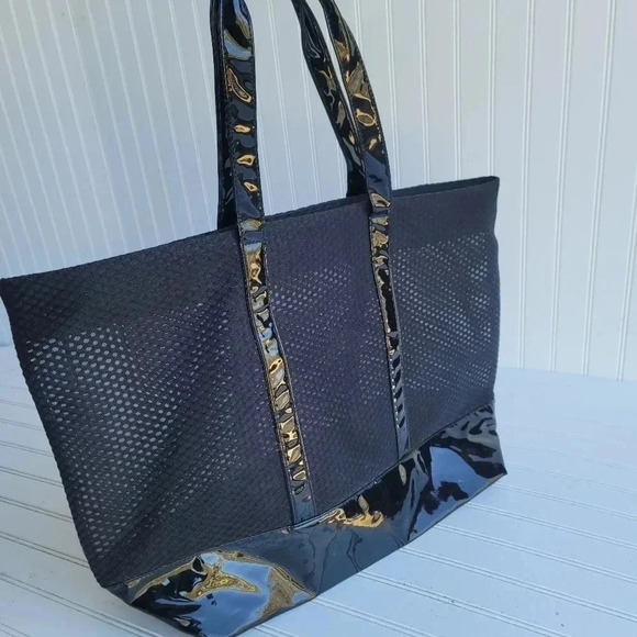 VICTORIA’S SECRET Spellout Mesh Weekender Tote Bag Summer Black Full Zip Close L - Picture 10 of 12